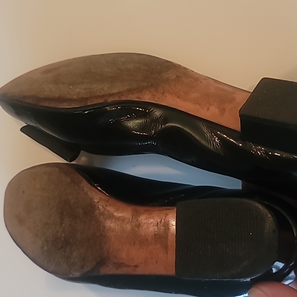 BALLY of Switzerland Shoes - Picture 5 of 9